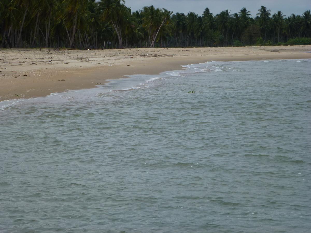 Reef Pasikudah Hotel Nachivantivu Exterior photo